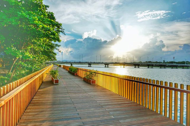Cầu Gỗ Lim – Địa điểm vui chơi không thể bỏ lỡ khi đến Huế